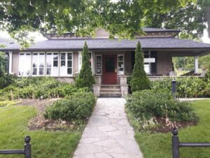 Best Places to Eat in Kincardine: For Ontario Road Trippers