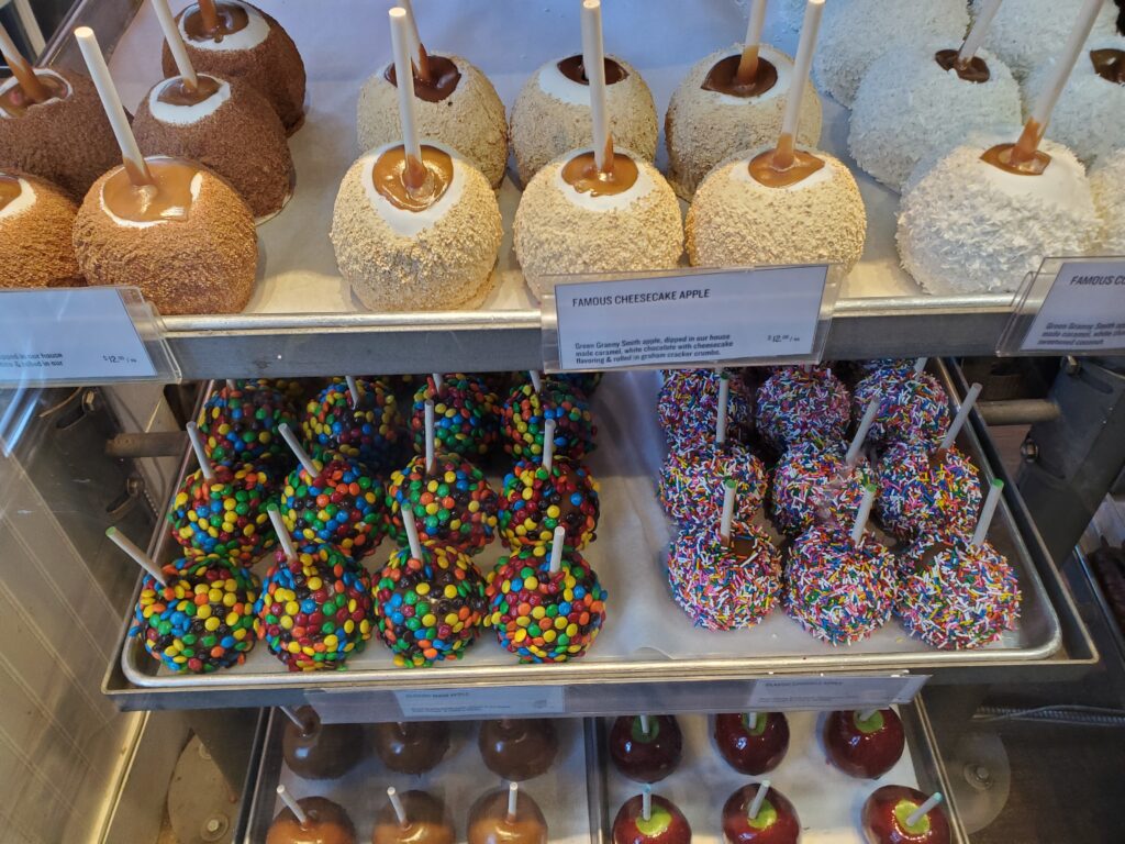 Candy apples at the chocolate shop in Blue Mountain Village