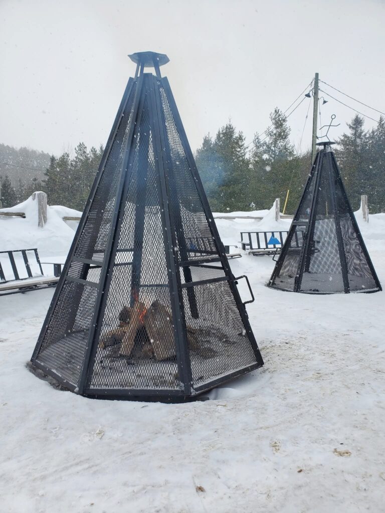 Firepits to stay warm during the winter skating outing with the family