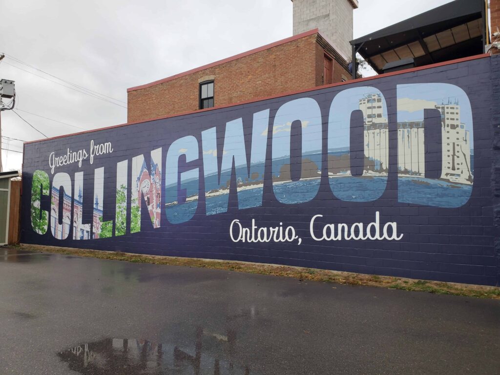 When visiting Collingwood, search for street art before heading over for a visit to Blue Mountain