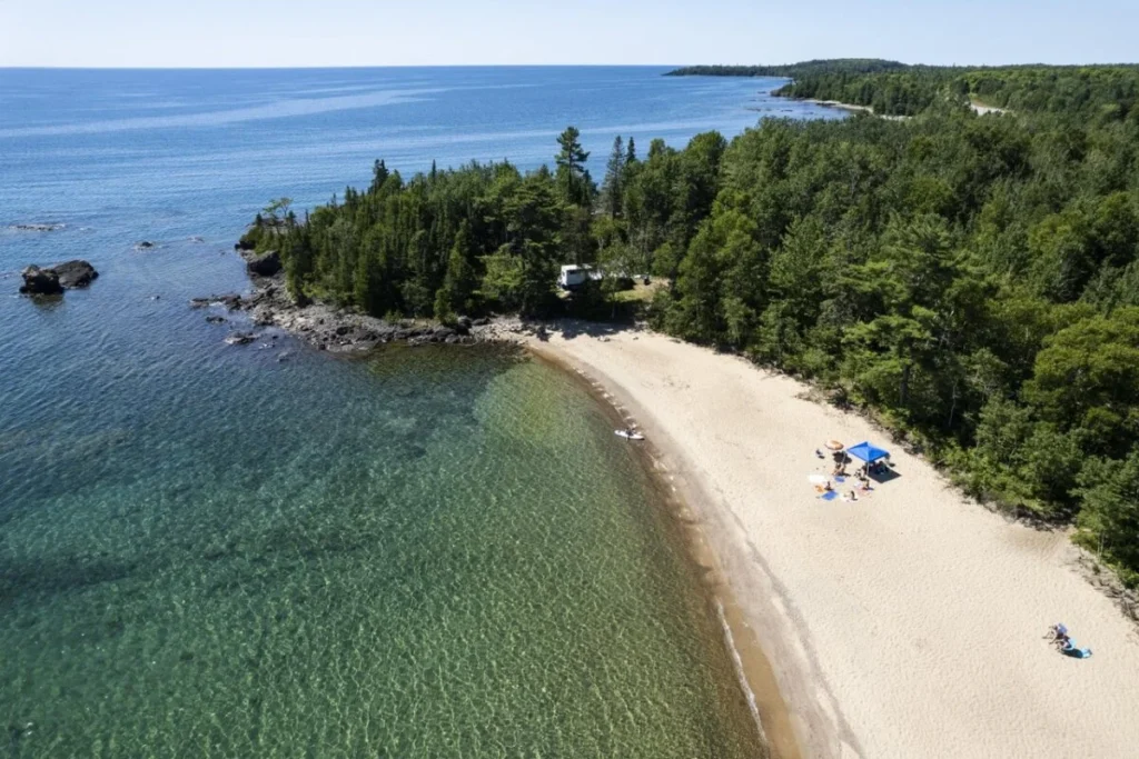 Pancake Bay Provincial Park, found in Northern Ontario, has an expansive beach of soft white sand 