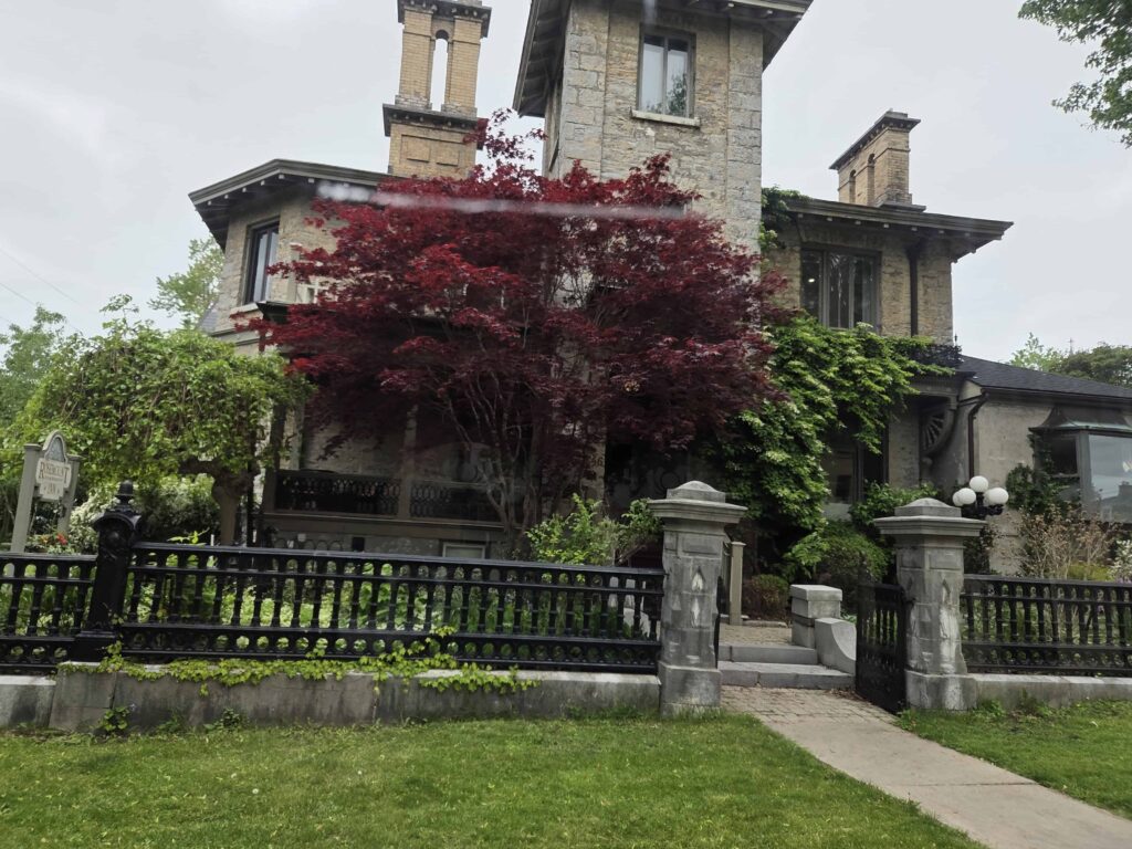 The Hochelaga Inn is a bed and breakfast located in Kingston.  Even though it's not on the waterfront it's one of the best places to stay in Kingston