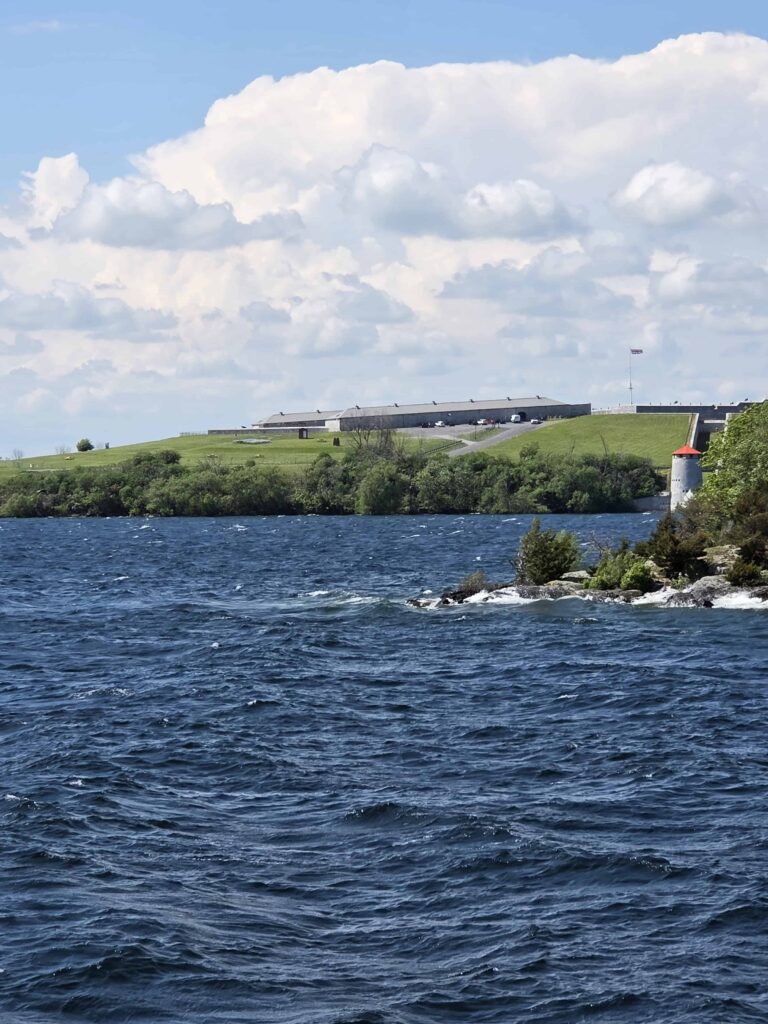 getting a view of Fort Henry while on a cruise of the 1000 Islands from Kingston